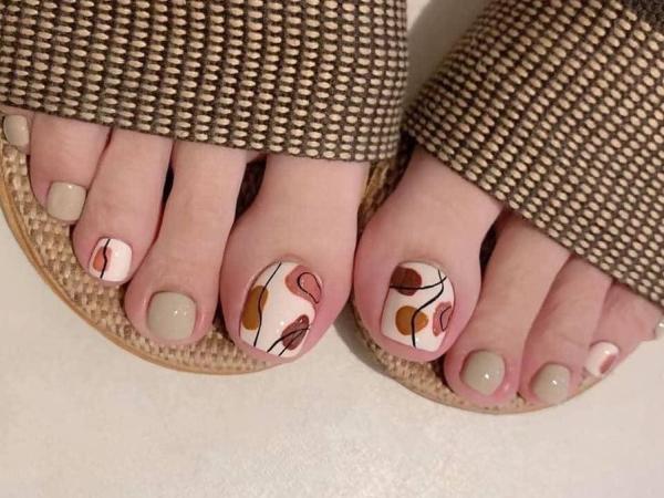 Normal Polish on Hands or Toes