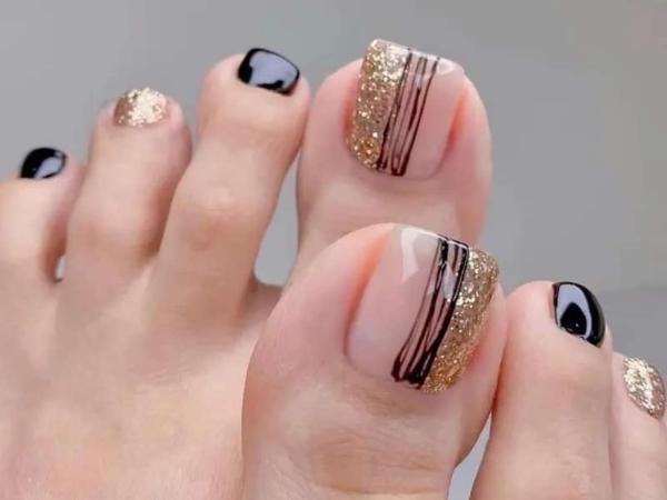 Royal Nails
